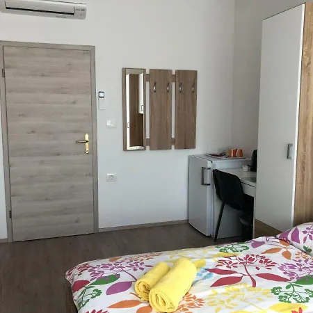 Casa de hóspedes & Nardin *