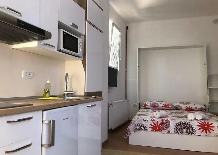 & Nardin Gostinjska kuća Izola