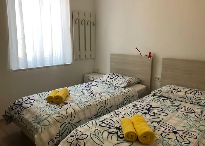 Gostinjska kuća & Nardin Izola